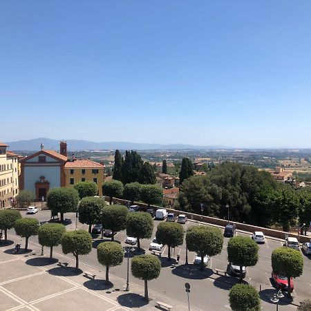 “Attico Garibaldi” Nel Cuore Della Toscana ซินาลุงกา ภายนอก รูปภาพ