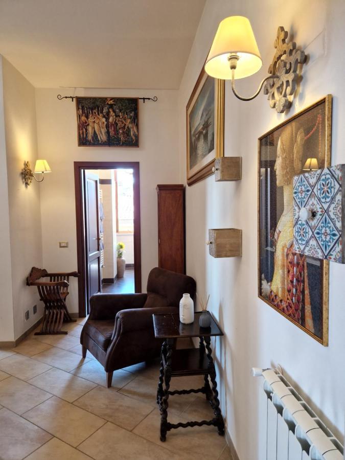 “Attico Garibaldi” Nel Cuore Della Toscana ซินาลุงกา ภายนอก รูปภาพ