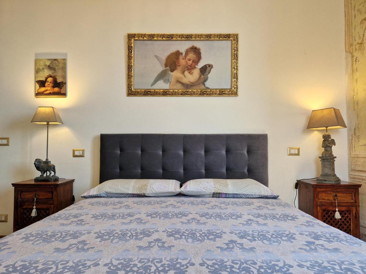 “Attico Garibaldi” Nel Cuore Della Toscana ซินาลุงกา ภายนอก รูปภาพ